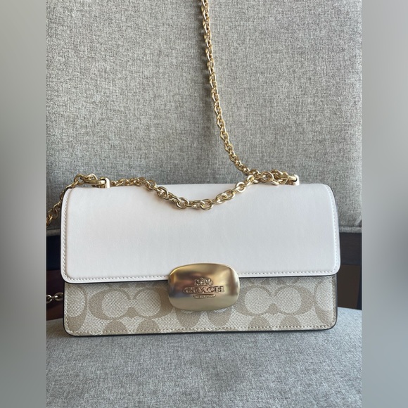 NWT！COACH ELIZA FLAP SHOULDER CROSSBODY BAG IN SIGNATURE（CP009）fast shipping
